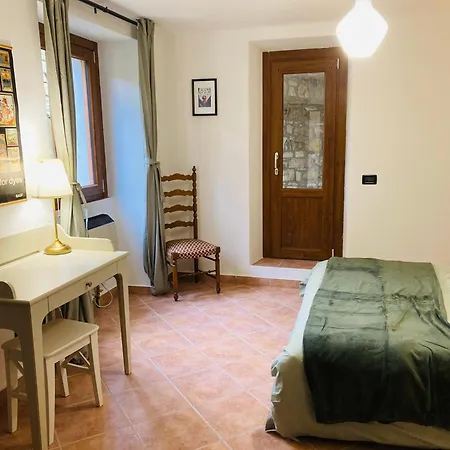 Casa Nella Natura A Bobbio Esterno foto